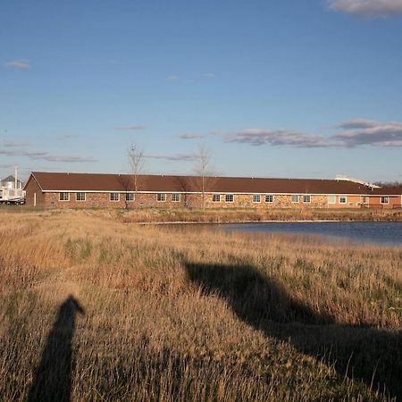 Artos Motel Harvey エクステリア 写真